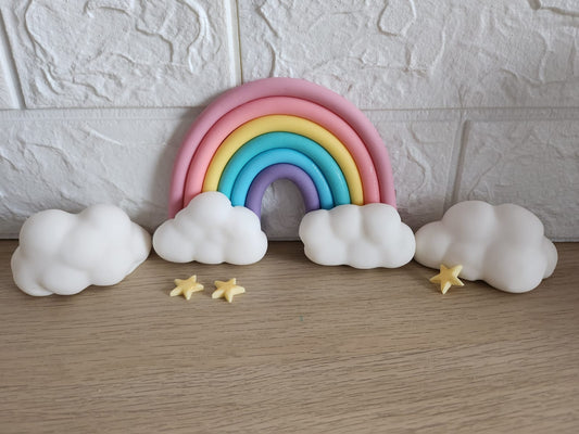 Kleine Regenbogen mit 3D Wolken