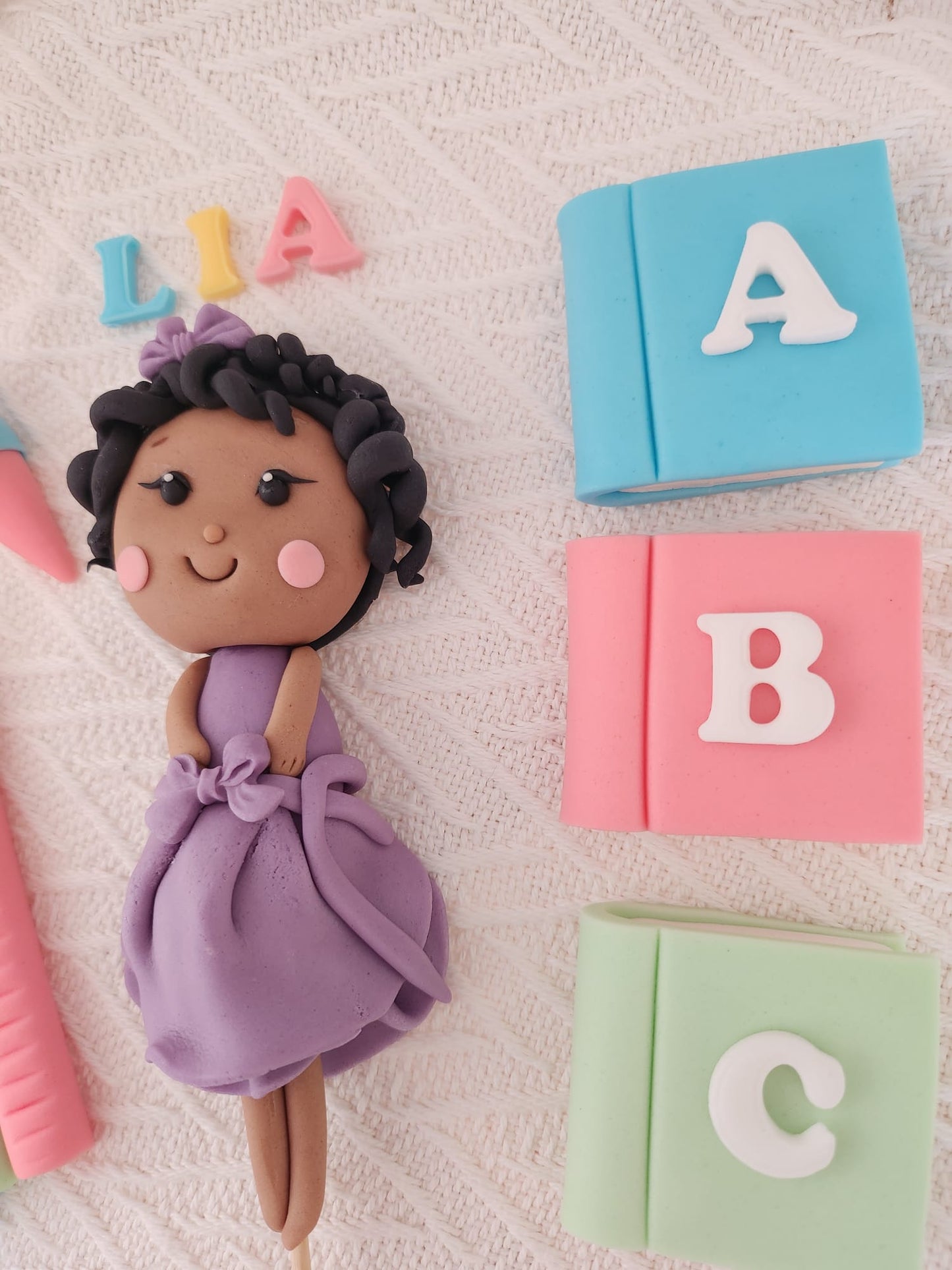 Lia, Lili und Lisa sind bereit für die Schule